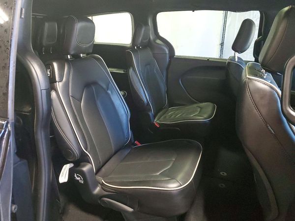 2027 CHRYSLER PACIFICA Limited — PSRS
