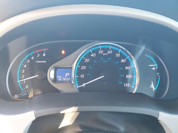 2012 TOYOTA SIENNA — ODOM