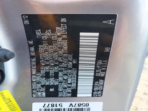 2012 TOYOTA SIENNA — VINS
