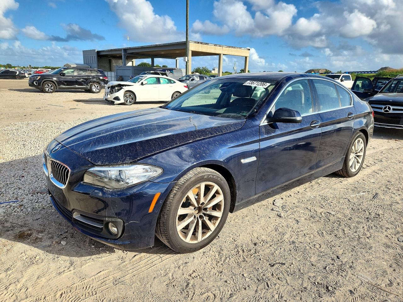 2016 BMW 535 xDrive — Front 3/4