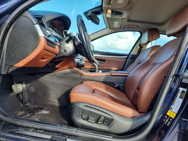 2016 BMW 535 xDrive — DENT