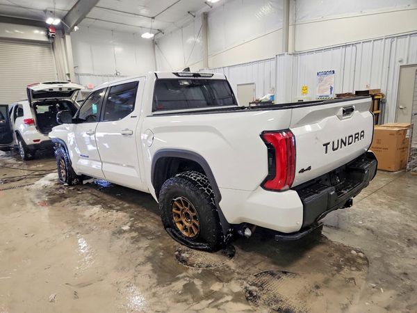 2024 TOYOTA TUNDRA Others