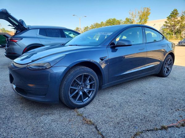 2022 TESLA MODEL 3 — DSFA — Front 3/4
