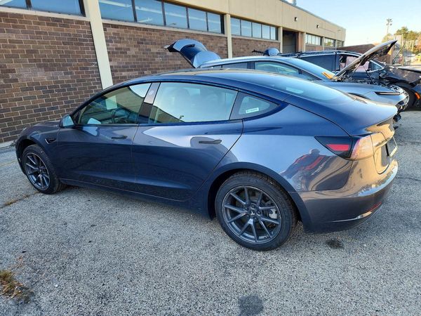 2022 TESLA MODEL 3 — DSRA