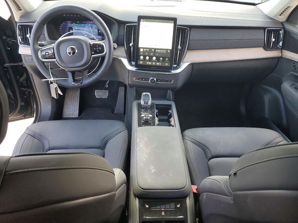 2026 VOLVO XC90 Plus Bright — CKPT