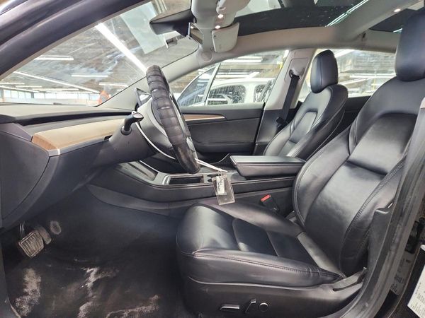 2023 TESLA MODEL 3 — DENT