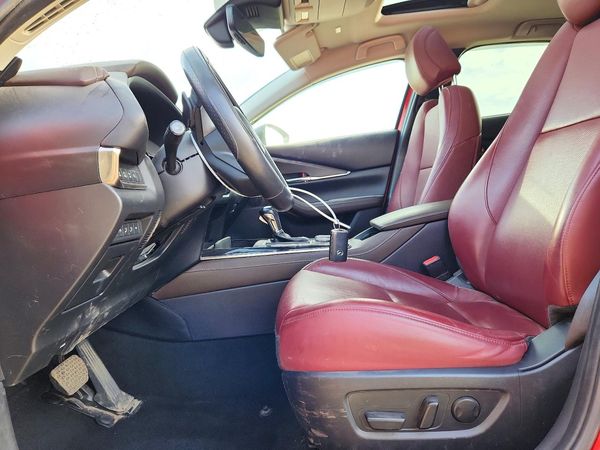 2022 MAZDA CX30 Premium Package — DENT