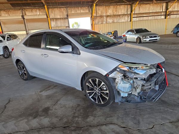 2018 TOYOTA COROLLA L/LE/SE/XLE/XSE — Passenger 3/4