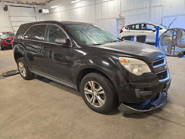 2014 CHEVROLET EQUINOX LS — Passenger 3/4