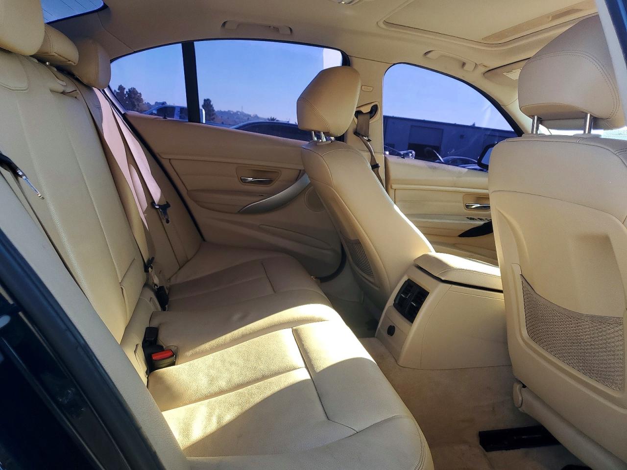 2013 BMW 328