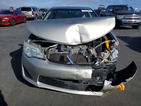 2014 TOYOTA CAMRY — DIRF
