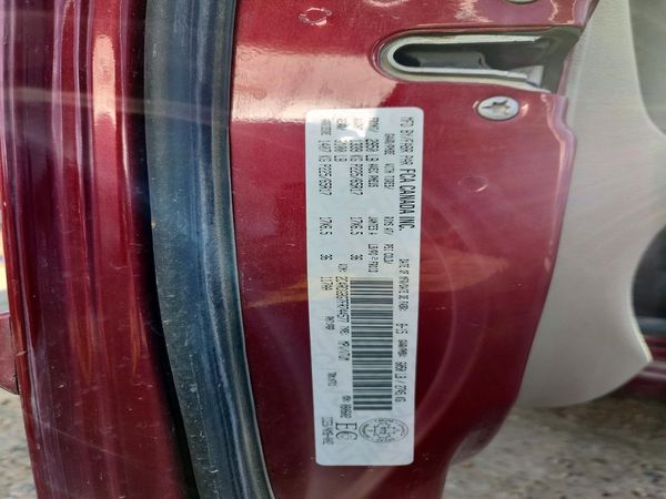 2015 DODGE GRAND CARAVAN SE — VINS