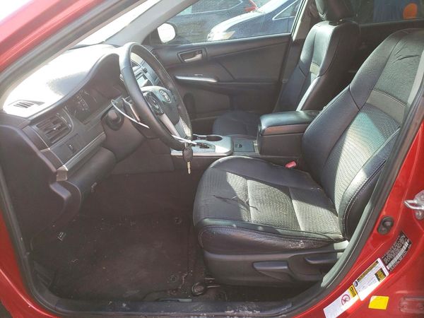 2013 TOYOTA CAMRY — DENT