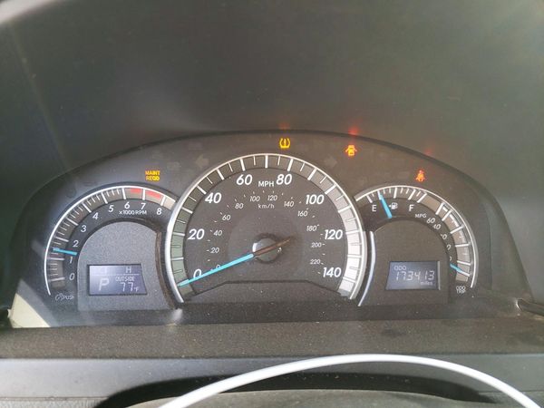 2013 TOYOTA CAMRY — ODOM