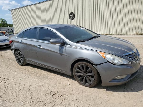 2013 HYUNDAI SONATA