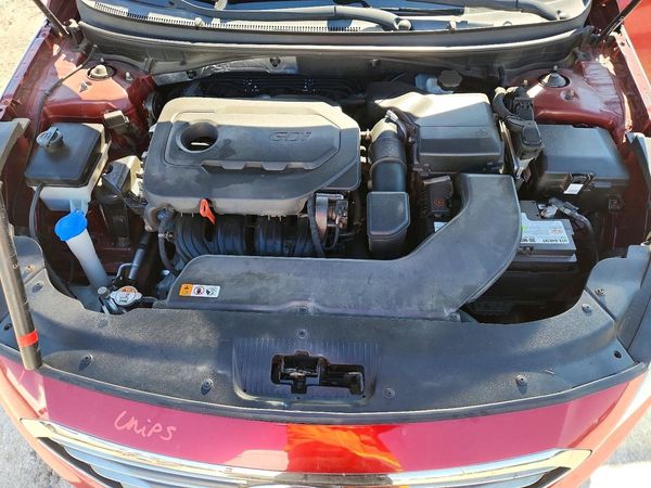 2015 HYUNDAI SONATA SE, ECO — Engine bay