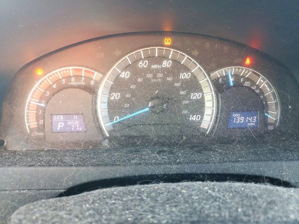 2014 TOYOTA CAMRY — ODOM