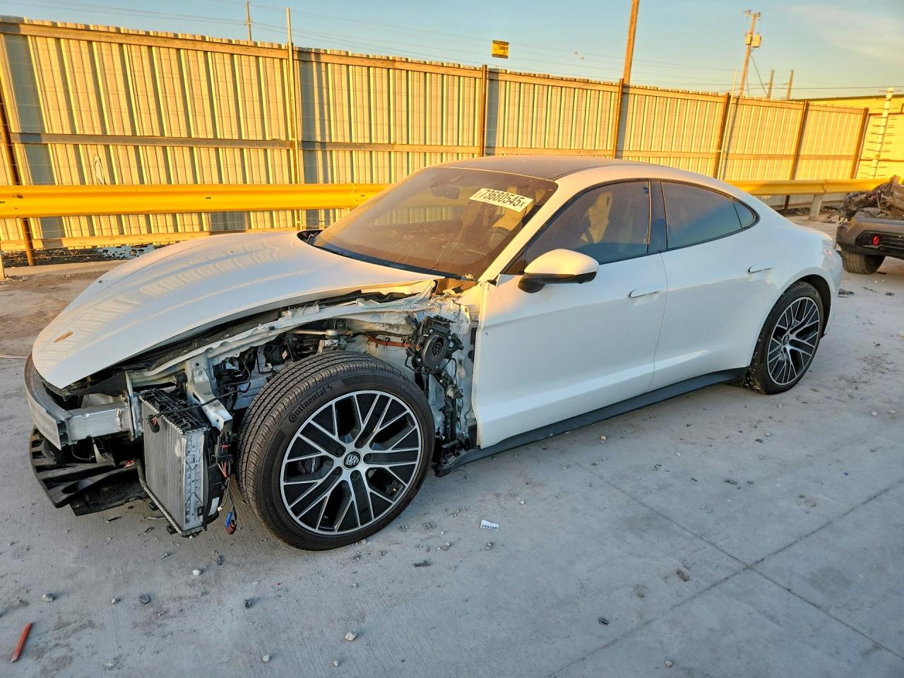 2021 PORSCHE TAYCAN