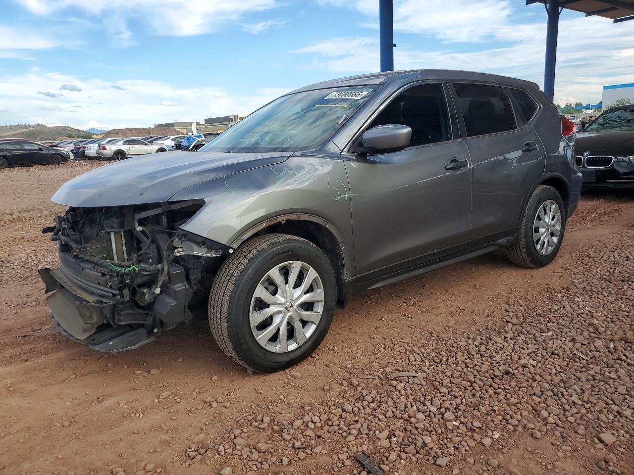 2018 NISSAN ROGUE — Front 3/4
