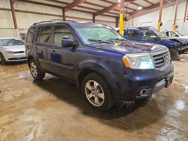 2015 HONDA PILOT EX — Passenger 3/4