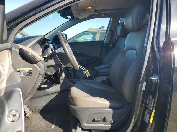 2014 HYUNDAI SANTA FE GLS — DENT