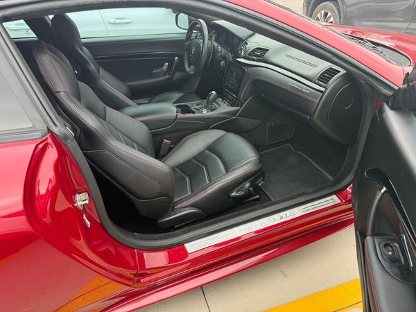 2018 MASERATI GRANTURISMO