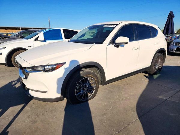 2020 MAZDA CX-5 Touring — Front 3/4