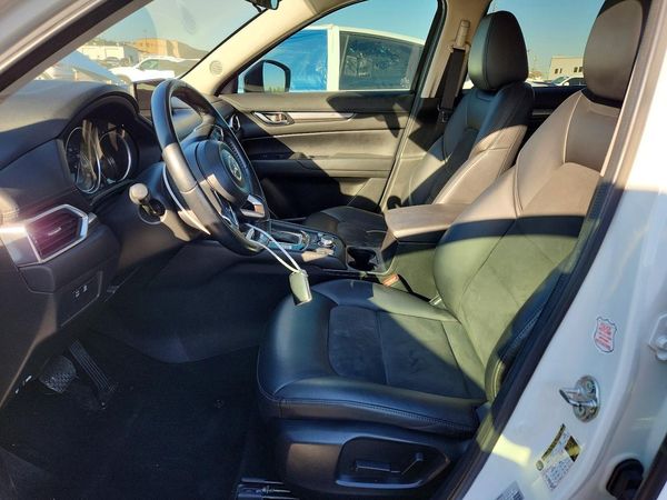 2020 MAZDA CX-5 Touring — DENT
