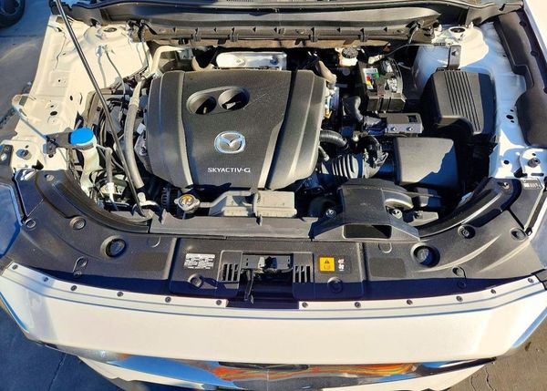 2020 MAZDA CX-5 Touring — Engine bay