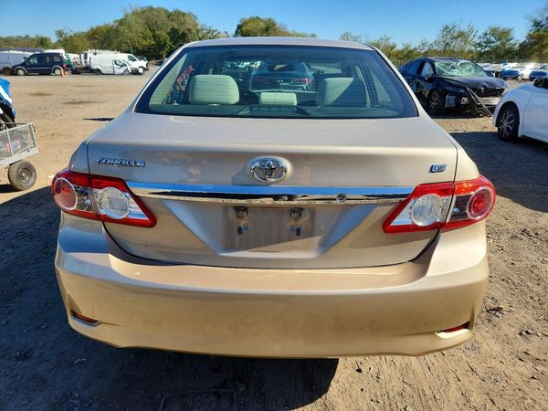 2013 TOYOTA COROLLA — DIRR
