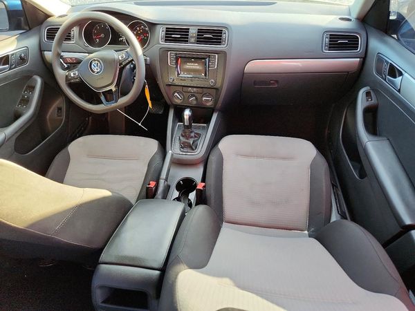 2018 VOLKSWAGEN JETTA