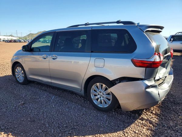 2015 TOYOTA SIENNA — DSRA