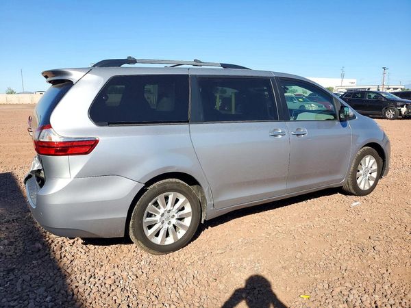 2015 TOYOTA SIENNA — PSRA