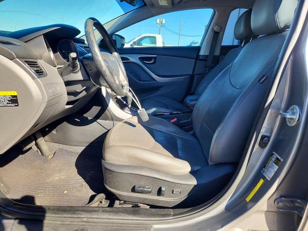 2013 HYUNDAI ELANTRA — DENT