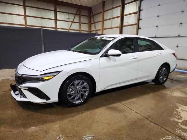 2025 HYUNDAI ELANTRA — DSFA — Front 3/4