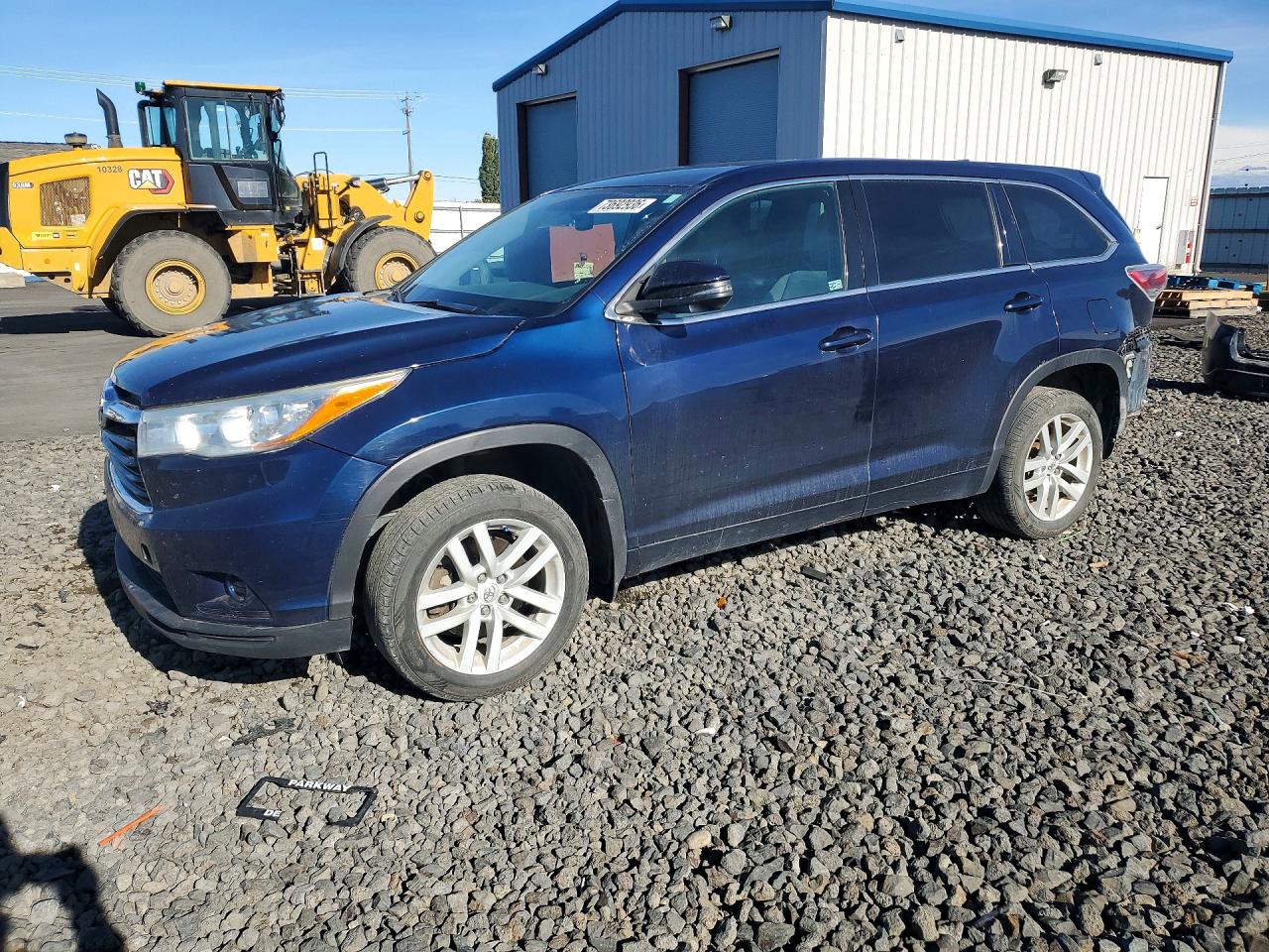 2014 TOYOTA HIGHLANDER Base/Hybrid — Front 3/4