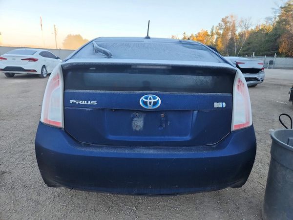 2014 TOYOTA PRIUS — DIRR