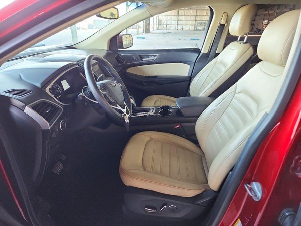 2017 FORD EDGE — DENT