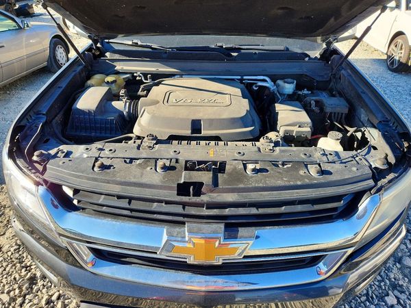 2015 CHEVROLET COLORADO Work Truck — Engine bay