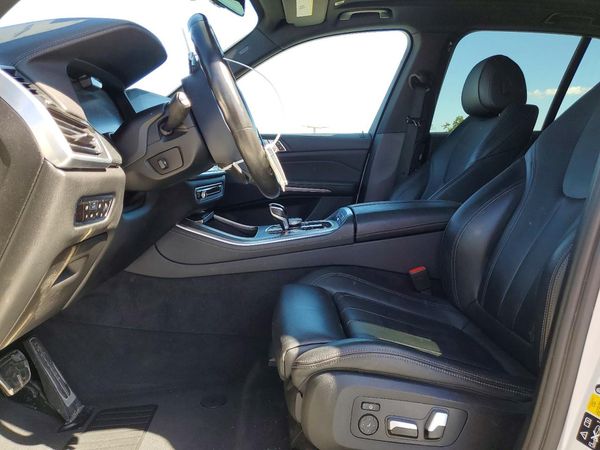 2022 BMW X5 xDrive40i — DENT
