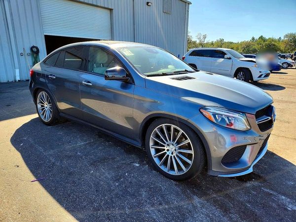 2017 MERCEDES-BENZ GLE COUPE AMG GLE43 — Passenger 3/4