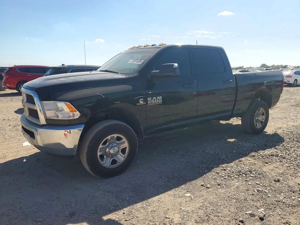 2015 RAM 2500 ST — Front 3/4