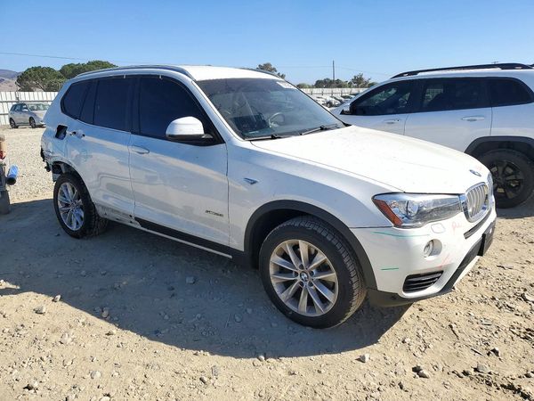 2017 BMW X3 sDrive28i — Passenger 3/4
