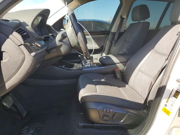 2017 BMW X3 sDrive28i — DENT