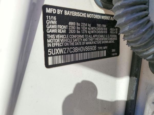 2017 BMW X3 sDrive28i — VINS