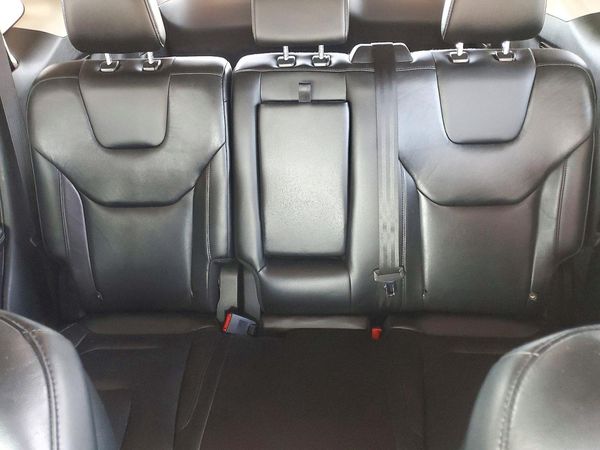 2019 FORD EDGE Titanium — SUVN
