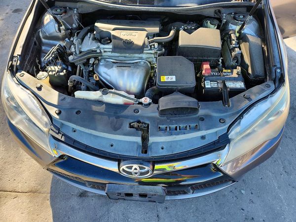 2017 TOYOTA CAMRY LE/SE/XLE/XSE — Engine bay