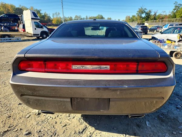 2013 DODGE CHALLENGER Base — DIRR
