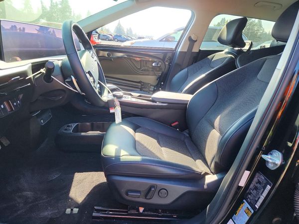 2024 KIA EV6 Light, Wind — DENT