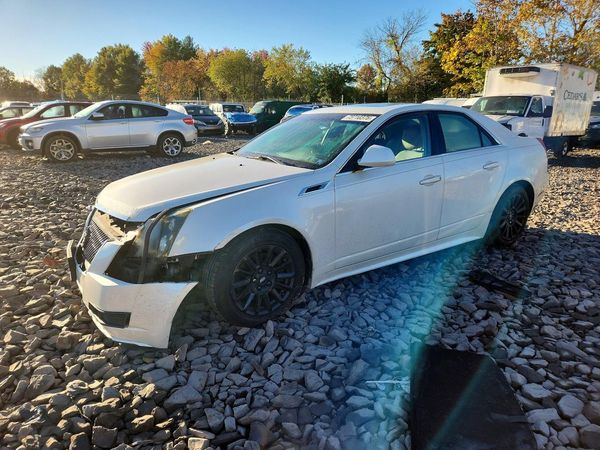2012 CADILLAC CTS Base — Front 3/4